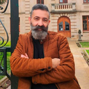 ALGO TENDRÁ EL AGUA CUANDO LA BENDICEN. ALFONSO DÍEZ. FOLKLORÍSTA